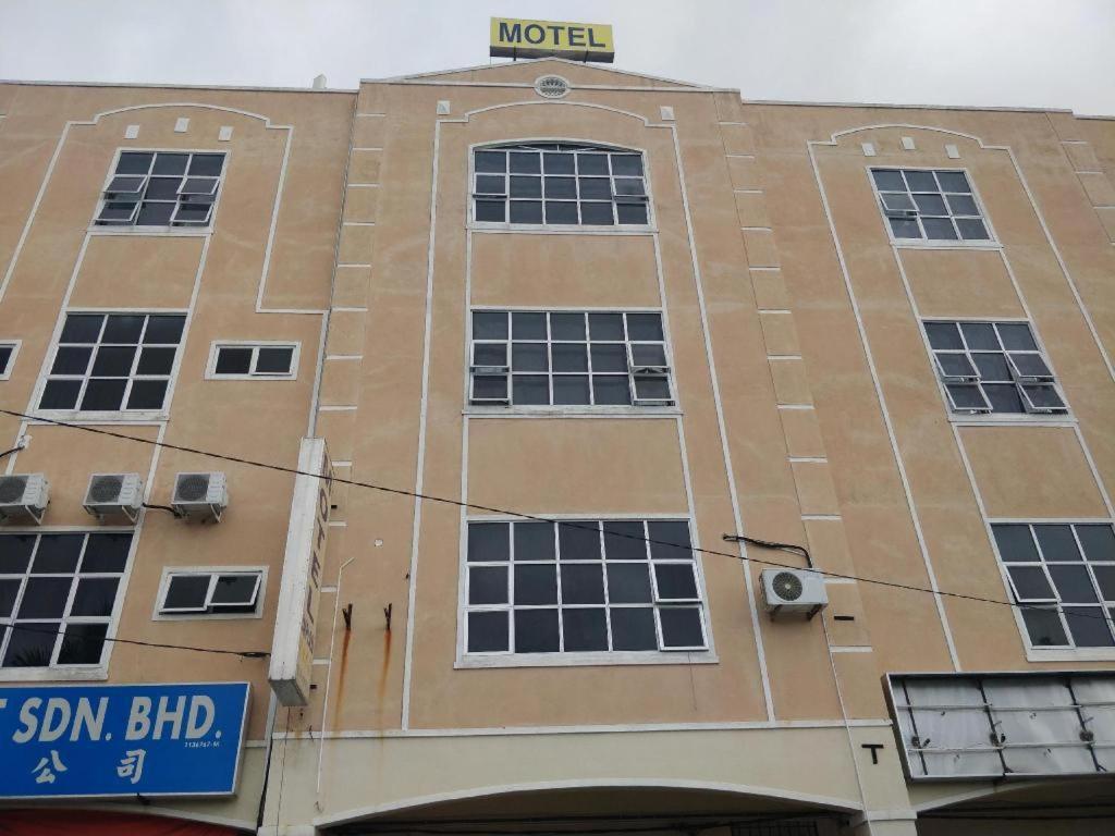 Spot On 89907 Motel Impian Seri Manjung Buitenkant foto