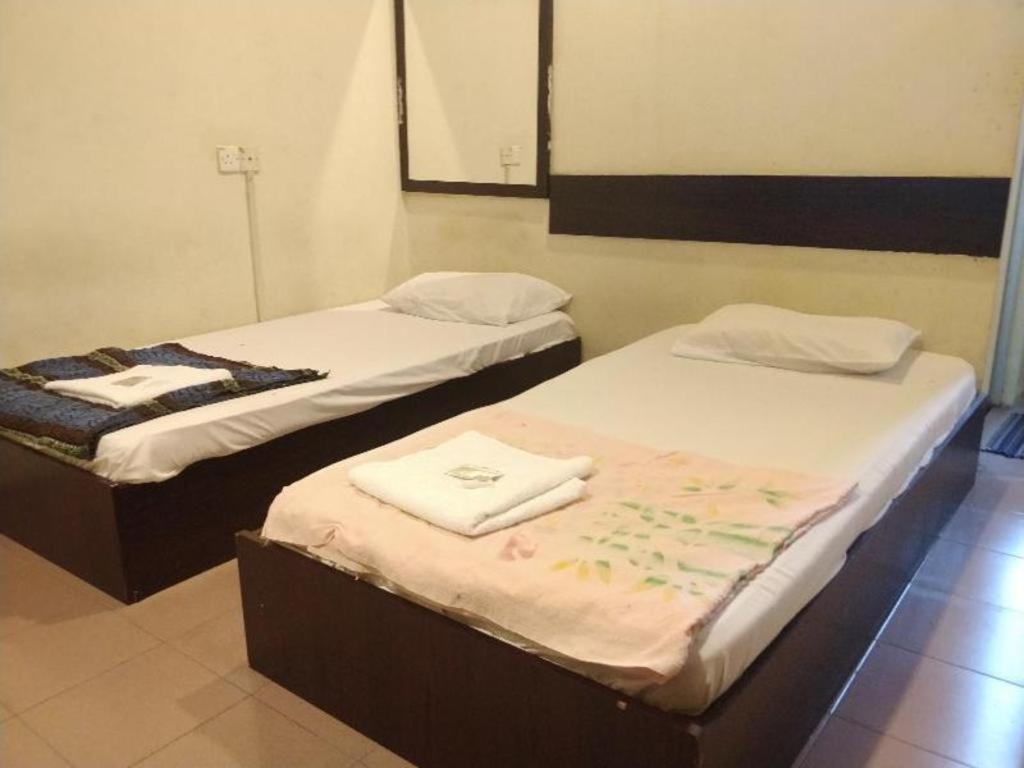Spot On 89907 Motel Impian Seri Manjung Buitenkant foto
