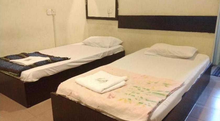 Spot On 89907 Motel Impian Seri Manjung Buitenkant foto